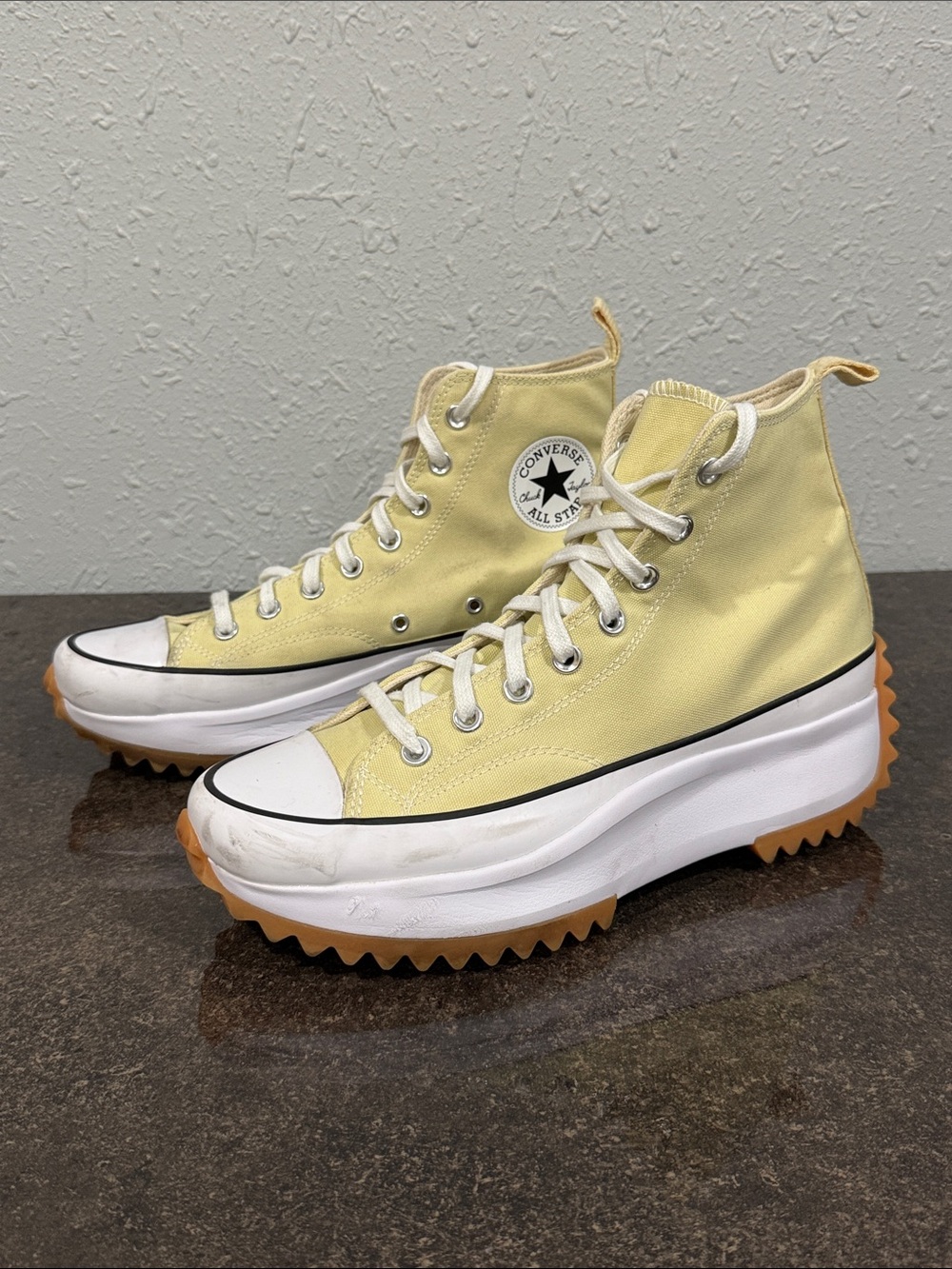 Converse Run Star‎ Hike High Top Sneakers Lemon Drop Yellow Size Women’s Size 11